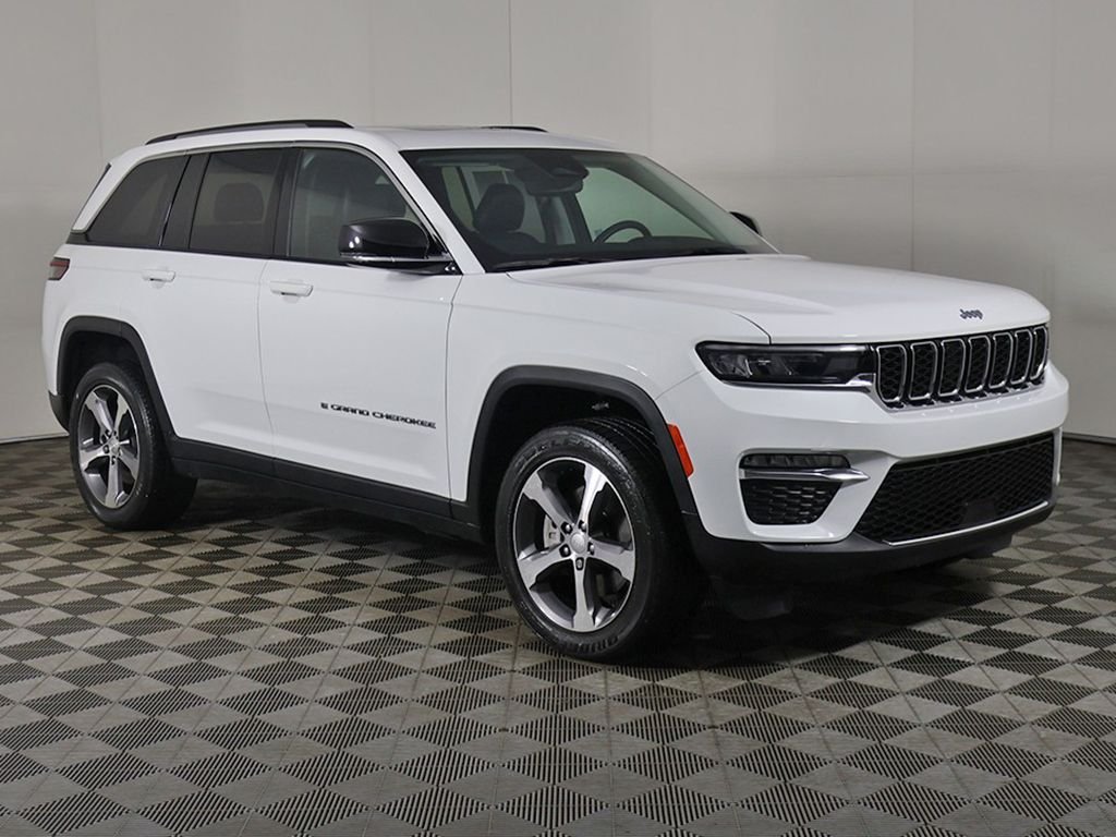 jeep grand cherokee 2023 1C4RJYB68PC589067 image jeep grand cherokee 2023 1C4RJYB68PC589067 image